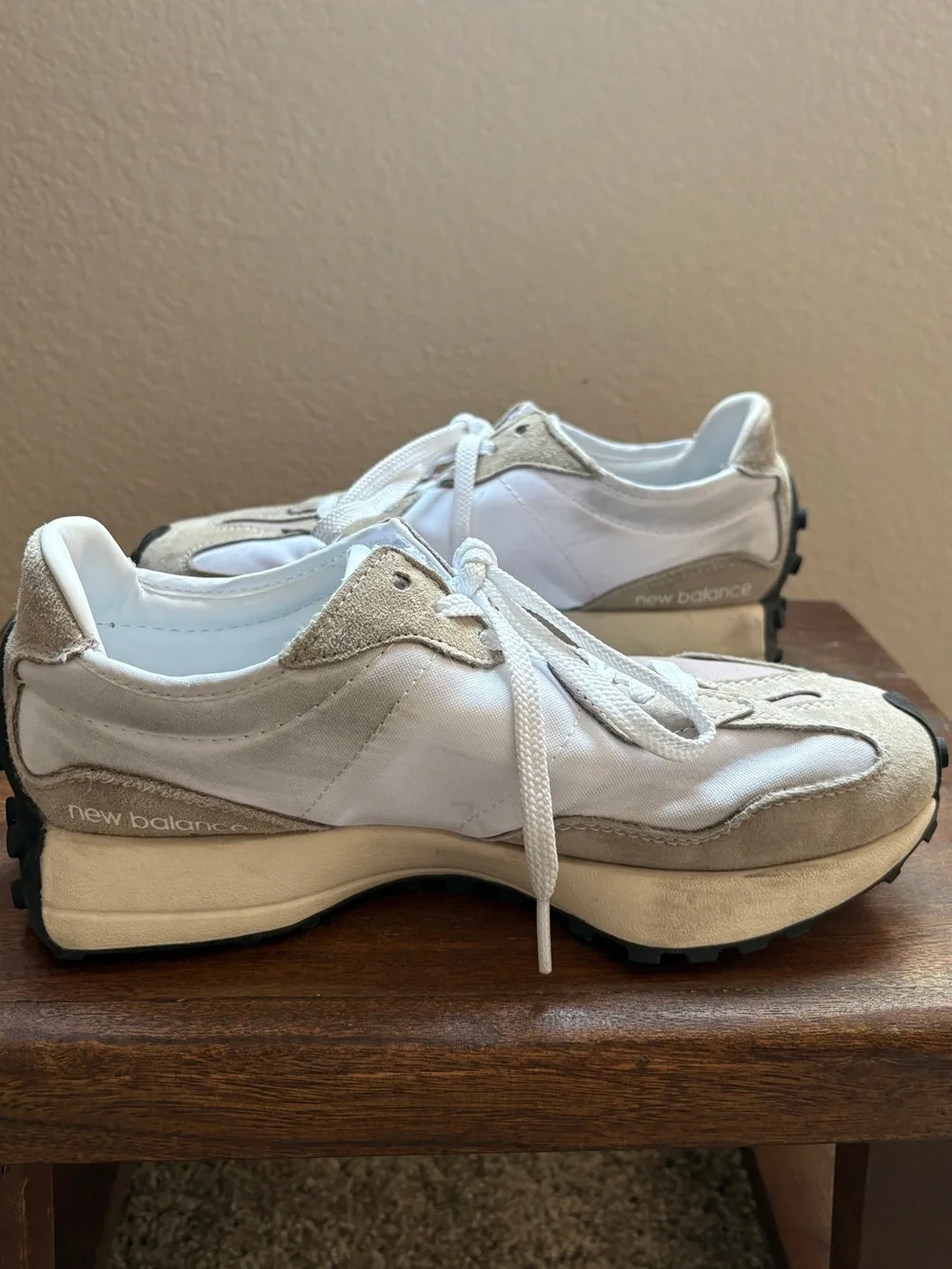 New Balance Sneakers Size 6.5 - Picture 2 of 5